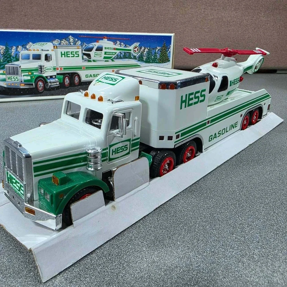 Hess Toy Truck and Helicopter 2001 White Green Collectible READ